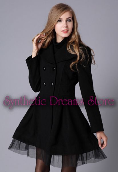 0001 - Trench Coat Preto com Renda Preta